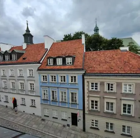 Old Town Nest